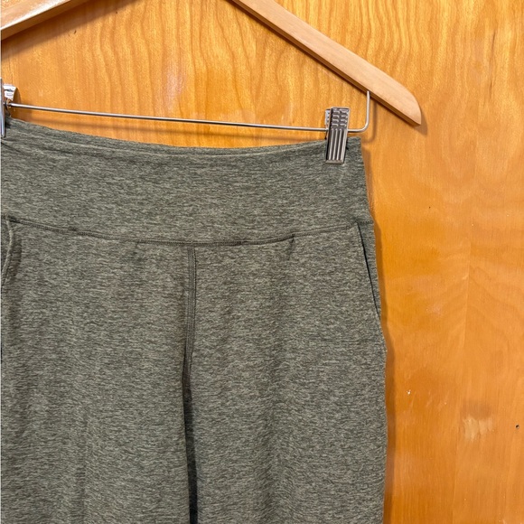 Outdoor Voices light green joggers - Picture 2 of 3